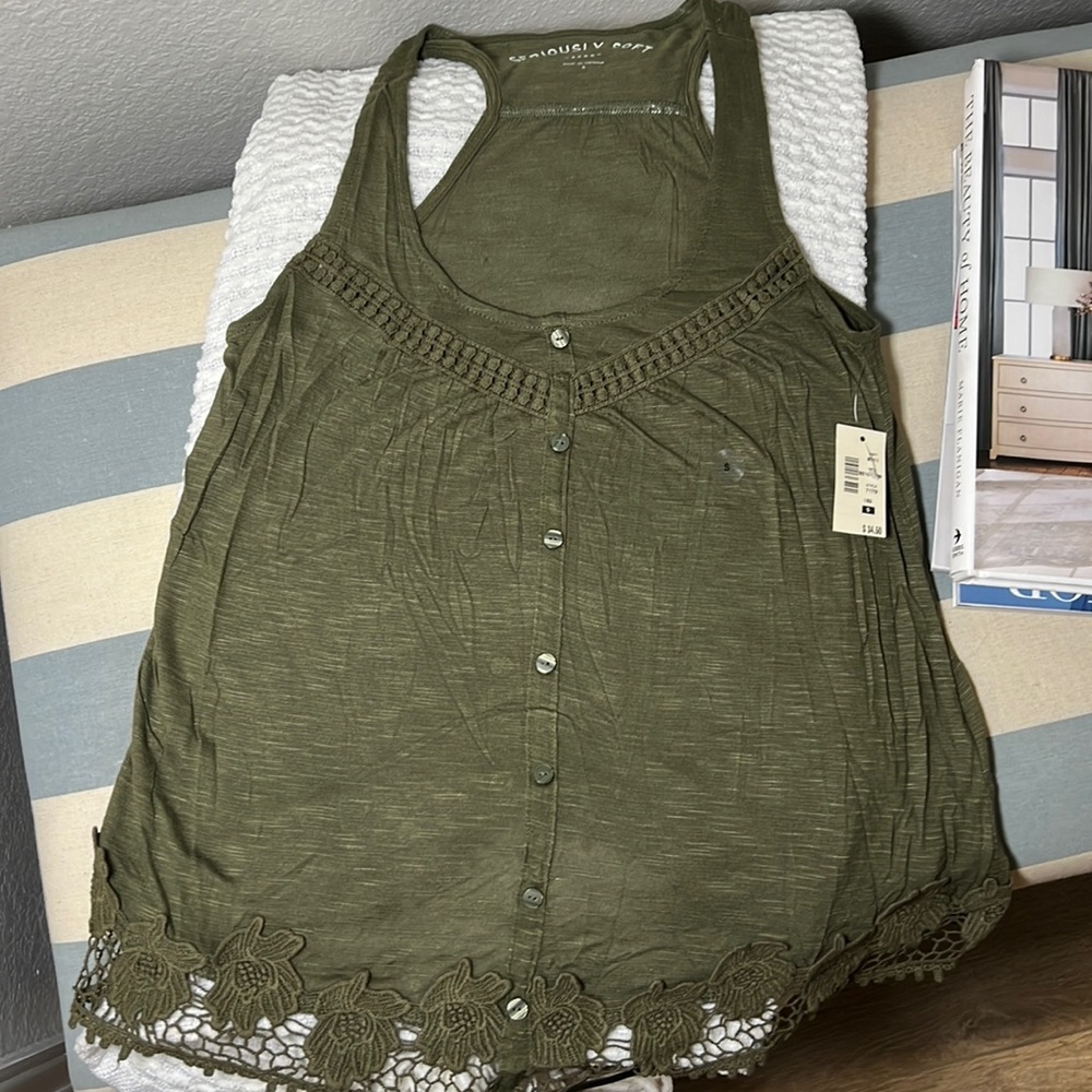 Women’s Tank Top with Lace Trim